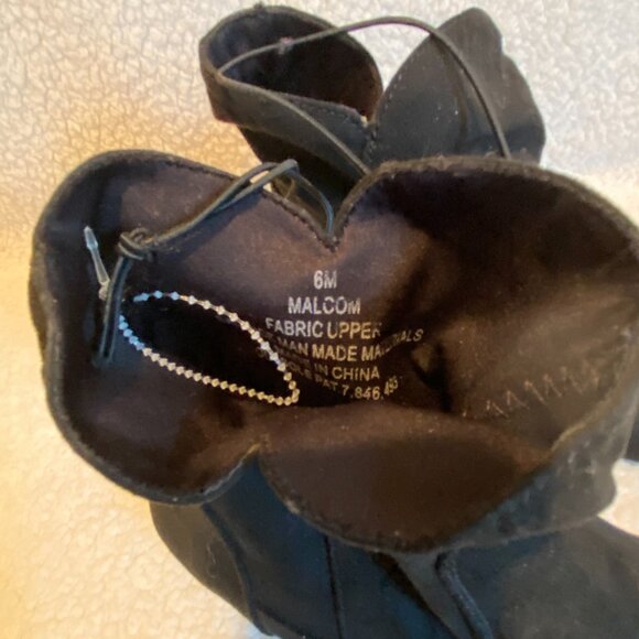 Women’s‎ Black Boots Short Ankle Booties Sz 6 - New - Picture 2 of 6